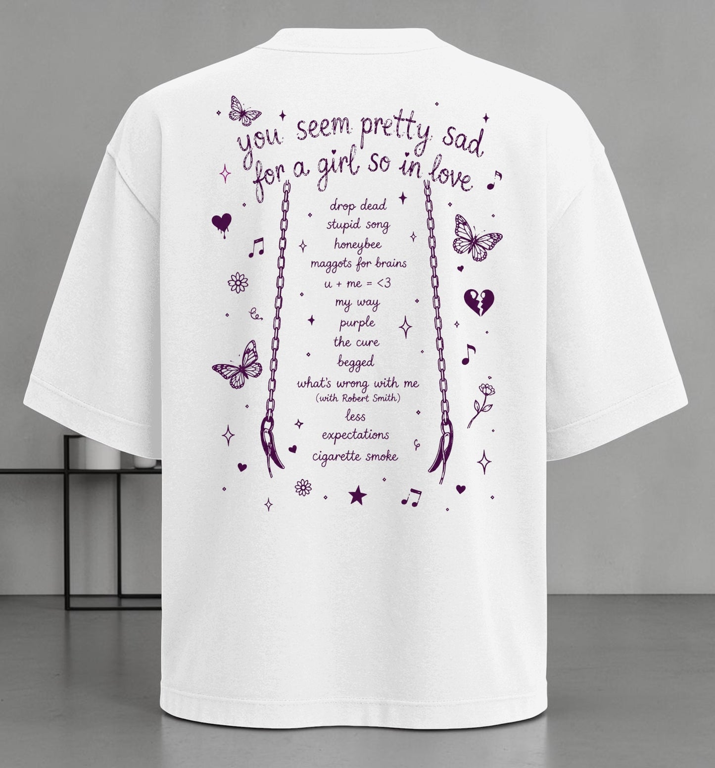 Polera "I'm Not Kissing Any Boy That Is Passive" - Olivia Rodrigo Cat Edition, detalle de la tela - Oh My Merch Chile