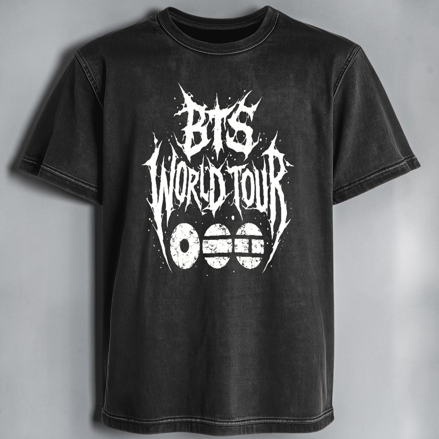 Polera Acid Wash BTS Arirang World Tour Tribal, vista frontal - Oh My Merch Chile