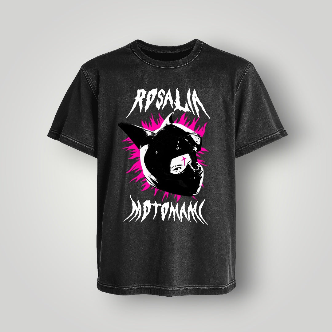 Polera Acid Wash Rosalía Motomami - Oh My Merch Chile, merch de banda y streetwear musical