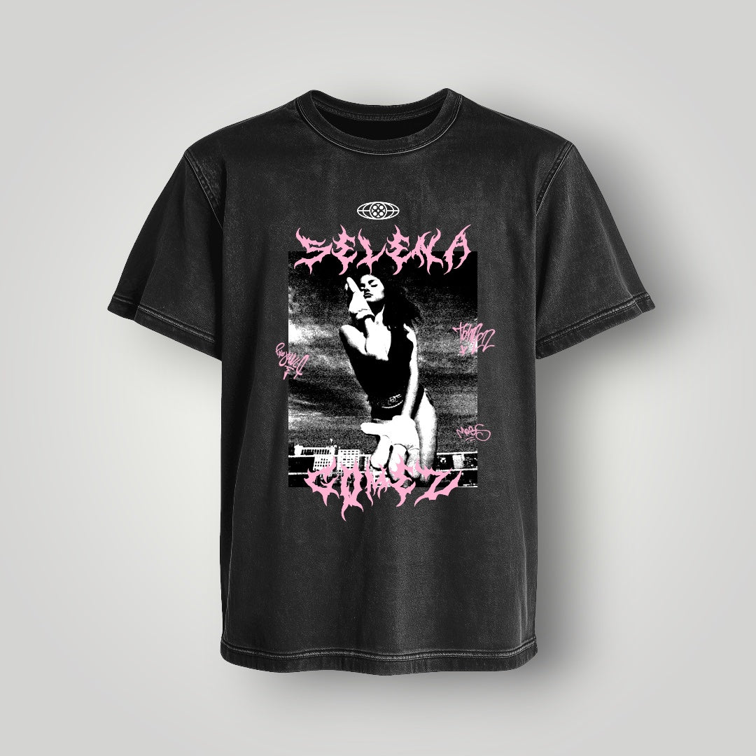 Polera Acid Wash Selena Gomez - Oh My Merch Chile, merch de banda y streetwear musical