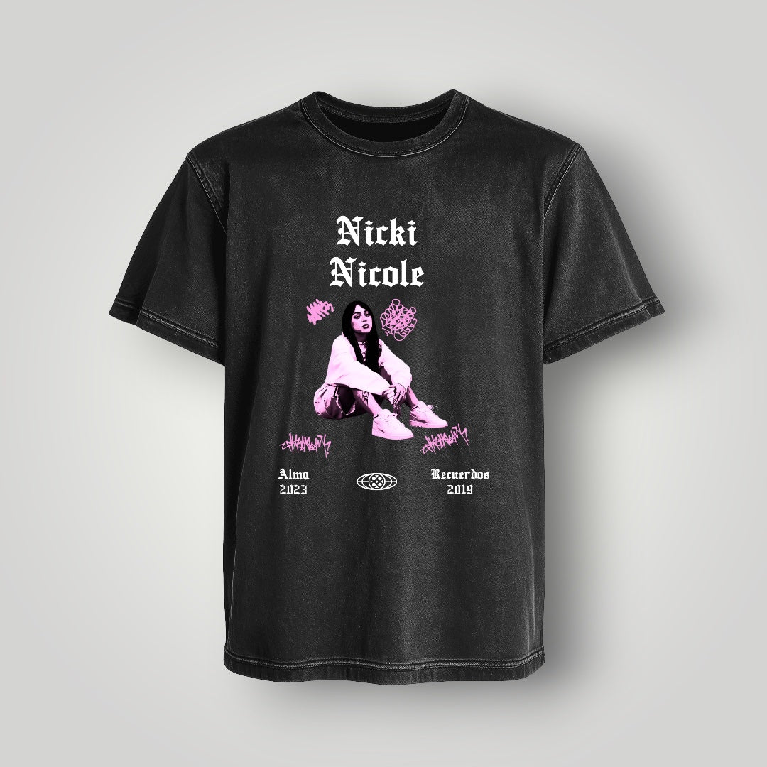 Polera Acid Wash Nicki Nicole - Oh My Merch Chile, merch de banda y streetwear musical